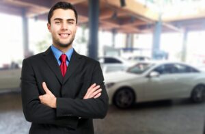 展示你拥有汽车服务管理学位可以找到的工作